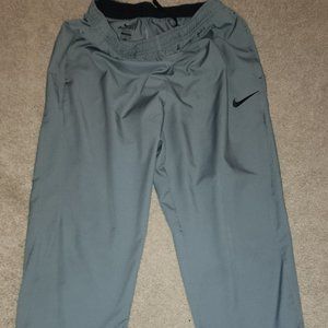 NIKE MEN'S CARBON gray - WORKOUT PANT - SIZE XL - LIKE NEW